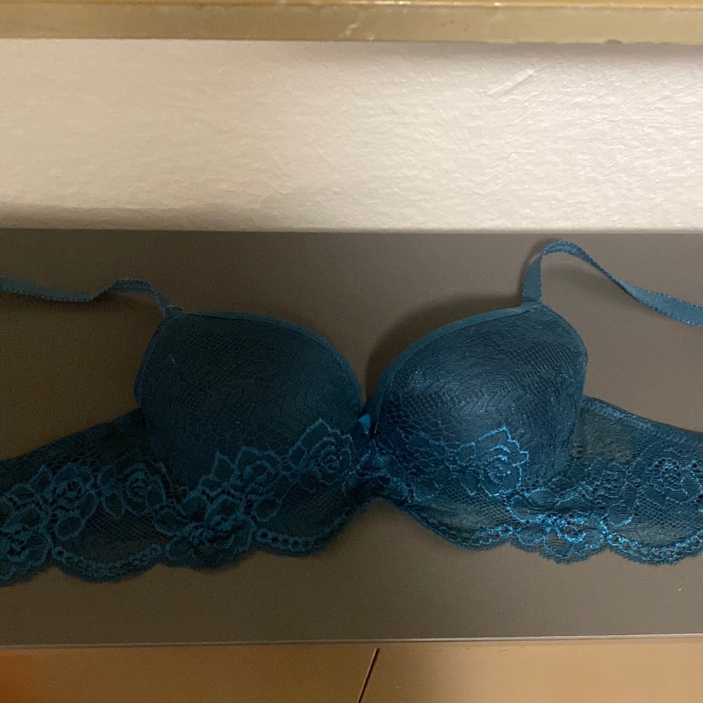 Sophie B. Push-up bra size 34A